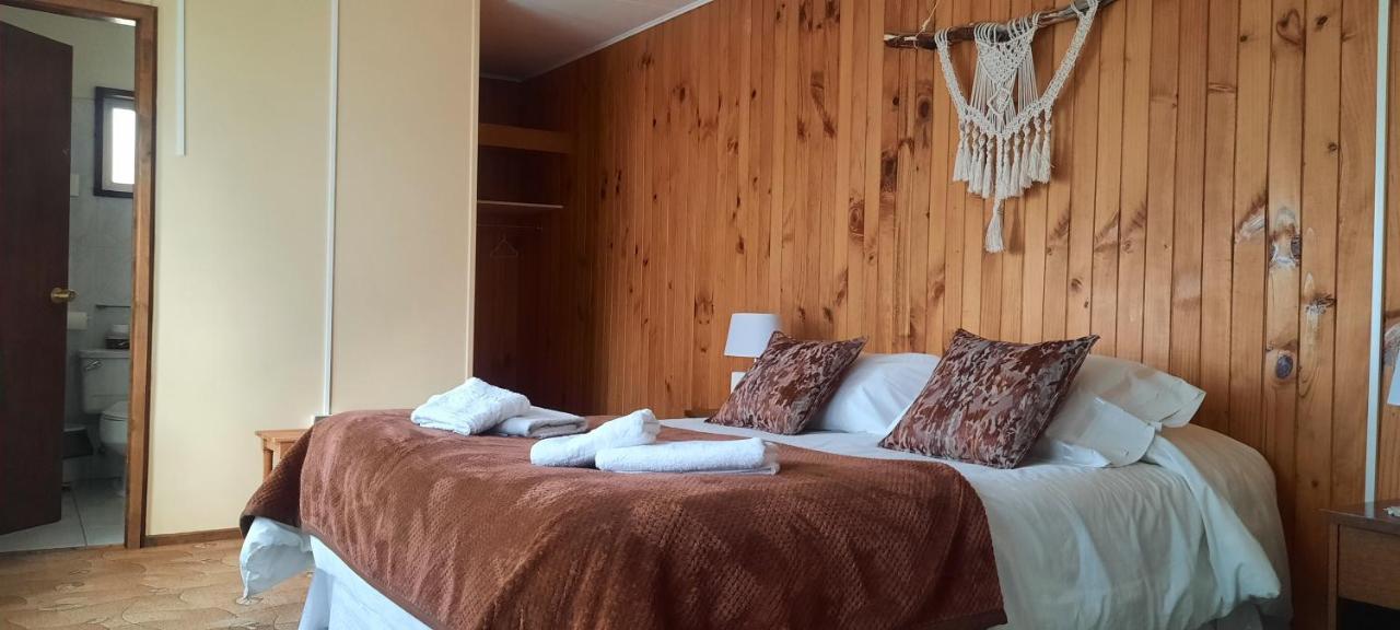 Hostal Los Pinos Puerto Natales Extérieur photo